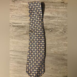 Elegant Orange and Purple Hugo Boss Men's Tie